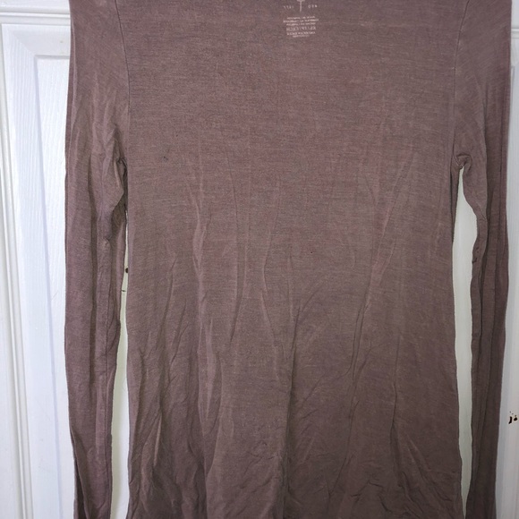 Mauve pink long sleeve! - Picture 2 of 3